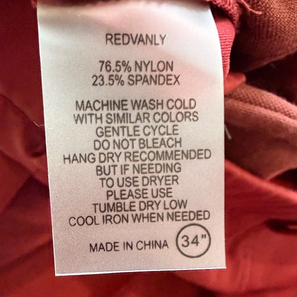 Men's Redvanly Classic Maroon Chinos Great for Golf or Business Casual Wear - Picture 4 of 4